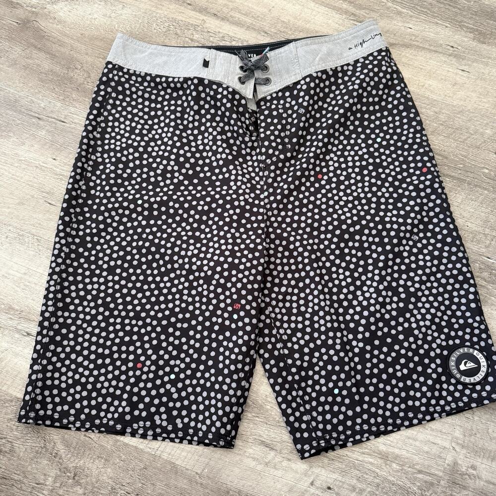 Quicksilver Highline Board Shorts Mens Sz 30 Stretch Swim Trunks Black Gray Dots